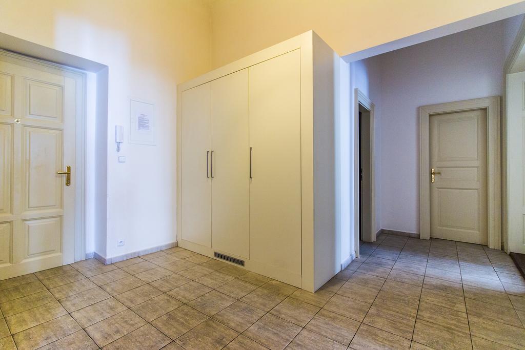 Mighty Prague Apartments Truhlarska Praga Exterior foto