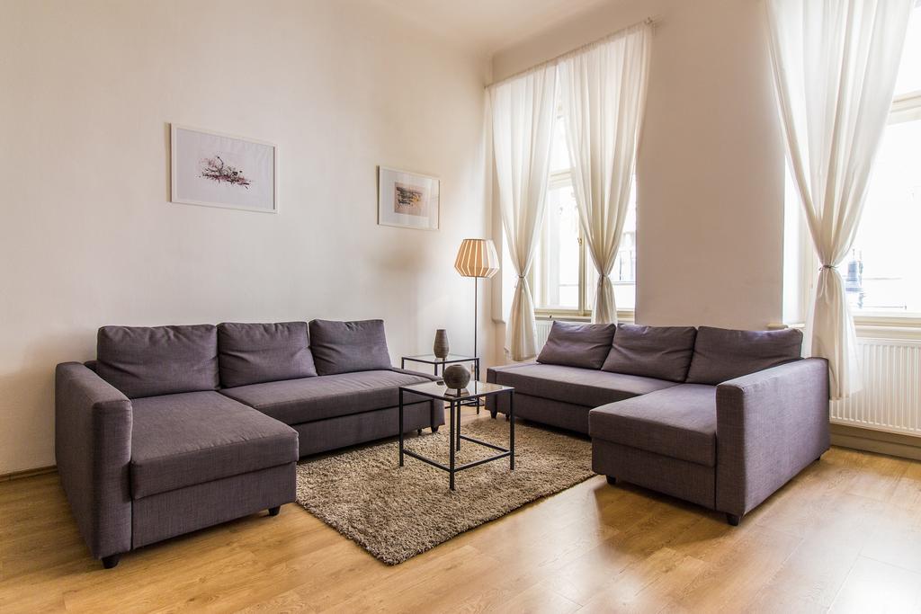 Mighty Prague Apartments Truhlarska Praga Exterior foto
