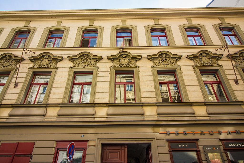 Mighty Prague Apartments Truhlarska Praga Exterior foto